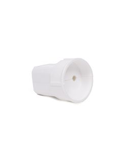 002311 Enchufe contra blanco