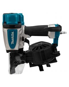 Tachonadora de tejas Makita AN454 de 8 barras